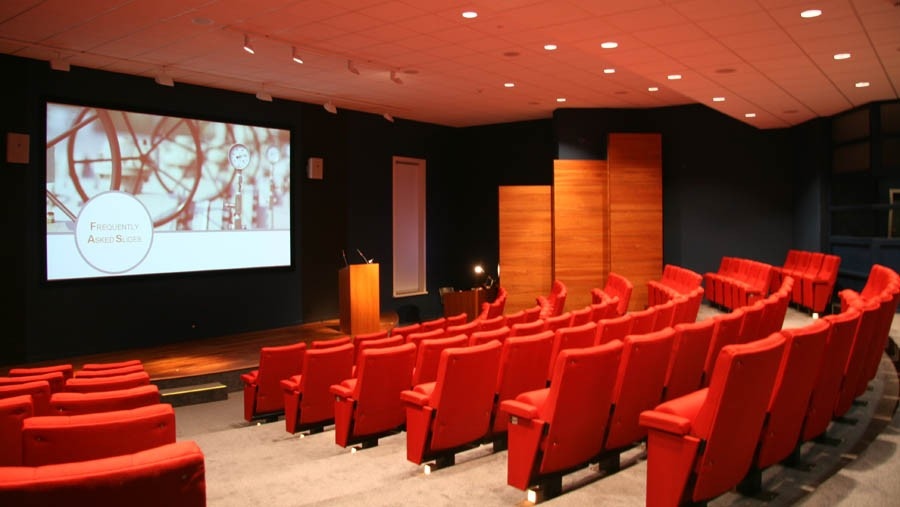 Auditorium 100 seats