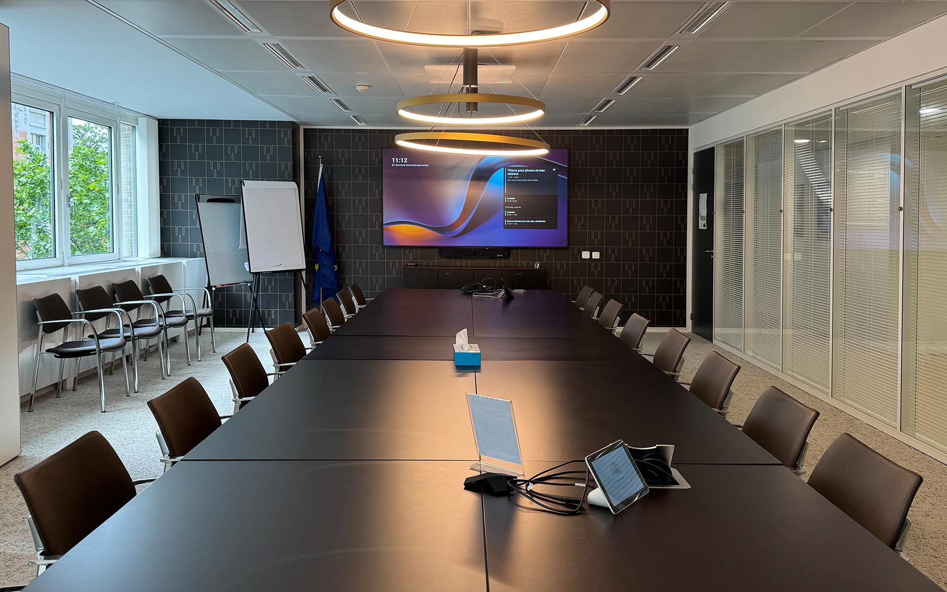 100-people Hybrid Auditorium